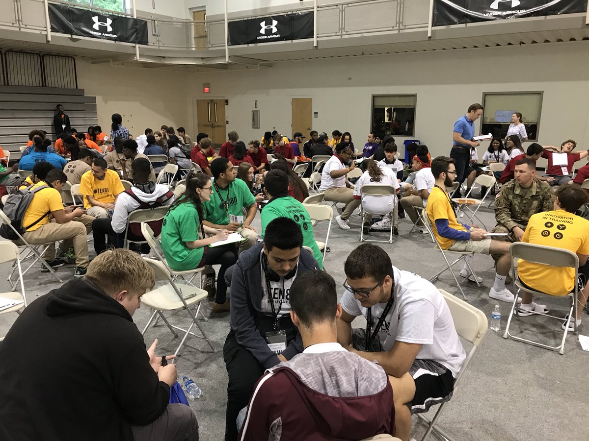 JeffersonENGR's tweet photo. Jefferson East Falls welcomes over 1000 middle and high school students from 60 area schools to the 2018 Philadelphia STEMFEST!  Students attended workshops on engineering, computer science, design and  leadership! @Ten80Ed @JeffersonUniv @AdmissJefferson @sklasko @MarkTykocinski https://t.co/aXjqoptt9C