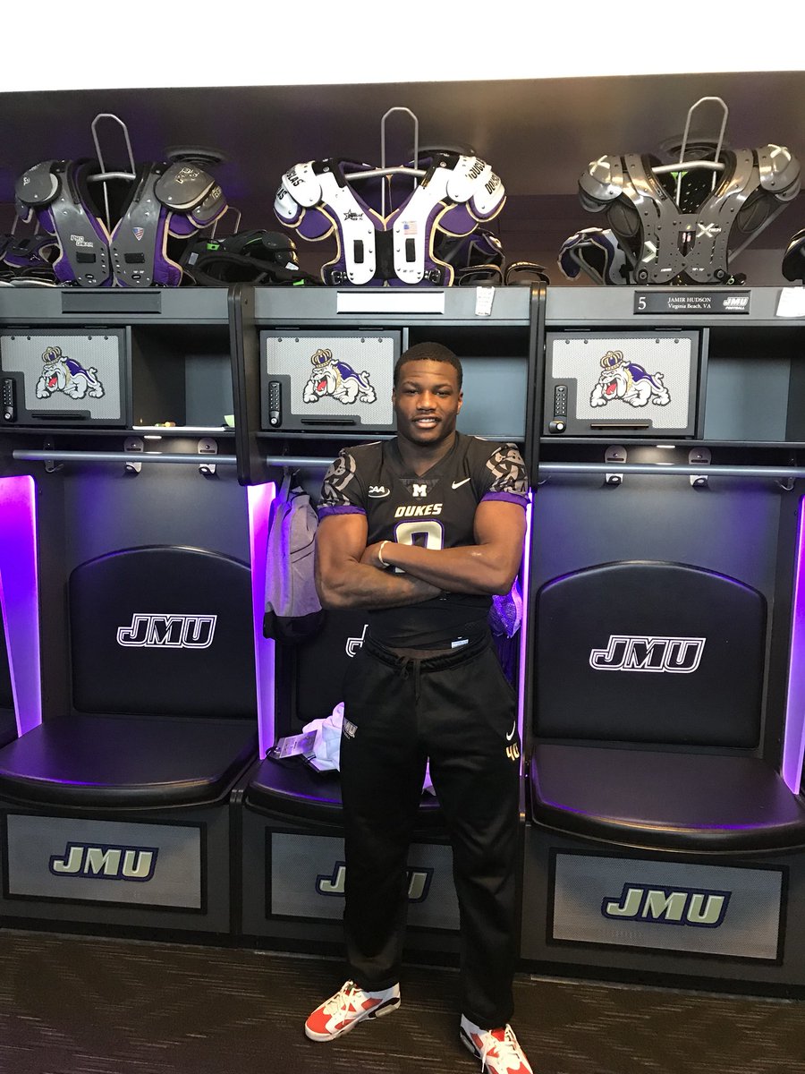 Coach Wayne Davis Jr tweet media