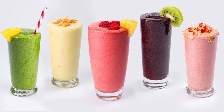 TheChilleeBean's tweet photo. What is your favorite smoothie? https://t.co/nicbXZwQxc