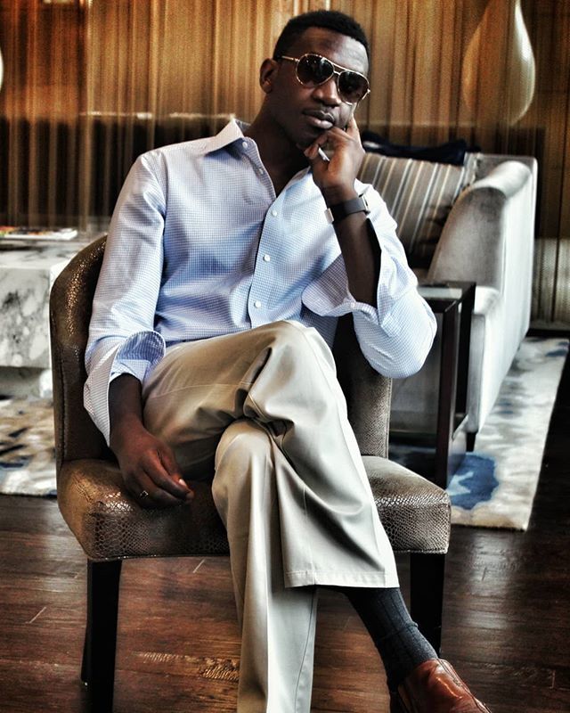DJcatch1's tweet photo. Always looking for creative idea's ! 💡 ✍🏾 🧞♂️
@hotelzerodegrees
.
.
.
#Howistarted #positivevibesalways #creativeminds #art #visualsofmylife #mylife #photography #potrait #Catchlifeeachday #catchlife #musicislife #tbt #LeaveAmarkOnTheWorld #sony… https://t.co/rSLwtrjZe7 https://t.co/jxySy76U7w
