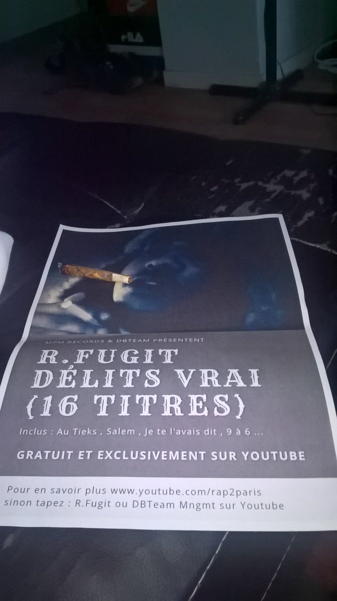 AkaFugit's tweet photo. Ils passent leur temps a acheter des montres #Vendredi #DelitsVrai https://t.co/mV53PtVe4H