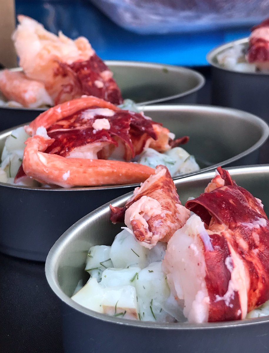 What a beautiful day to sample the locally sourced produce of chef Rob Curley <a href="/SlemishSclub/">Slemish Market Sclub</a> who served up an <a href="/IrishFeast_/">all gone</a>  on the Herta . This 3 hour boat trip around Rathlin island is a must do . Informative and so tasty . Thank you Caroline , Rob and Charles / just fabulous 👏