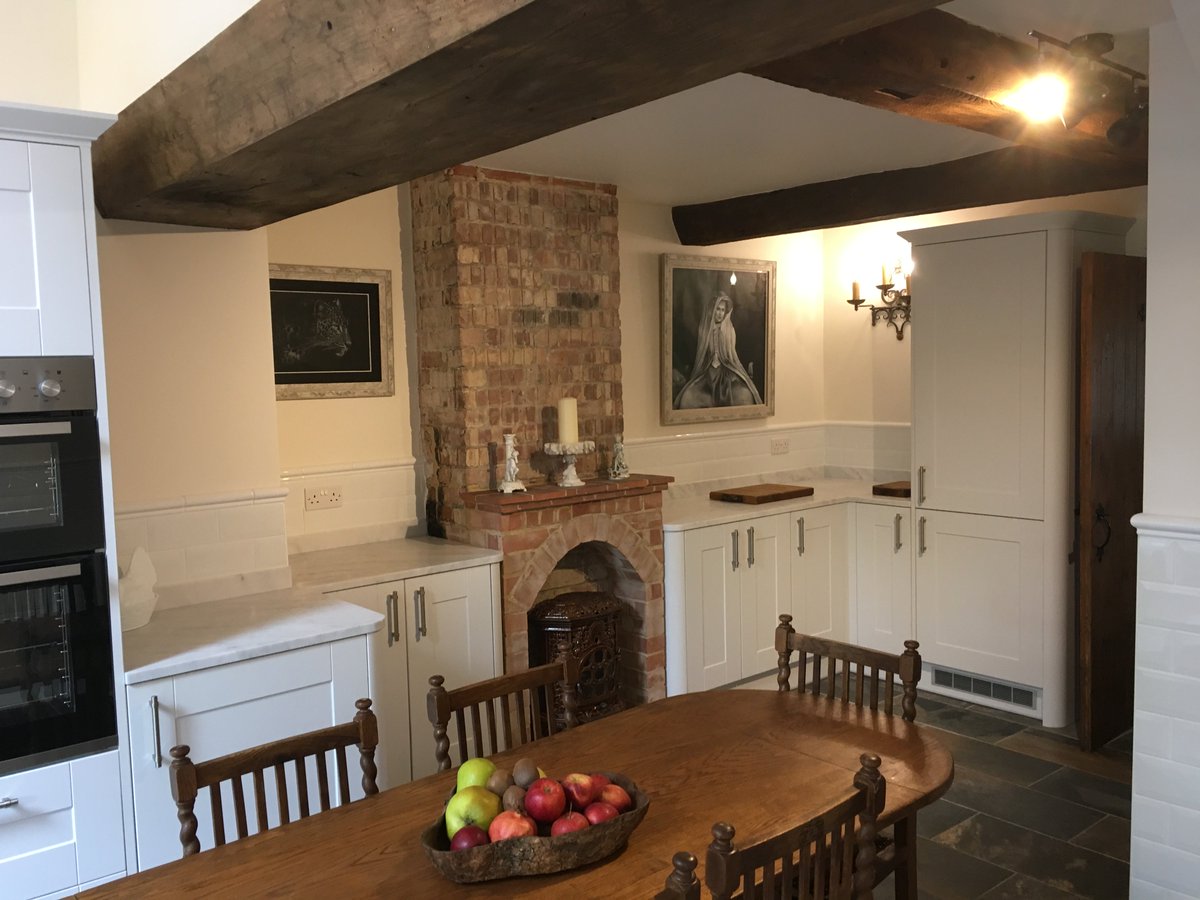 MasterTradesmen's tweet photo. See inside a new kitchen extension completed by members Brand Homecare Ltd: https://t.co/vBZr9vnCos #Tunstead #Norfolkbuilders #Mastertradesmen #Extension https://t.co/Ro8MKvuRbf