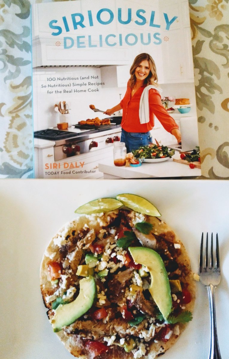 aliciamaher4's tweet photo. #Siriously delicious slow-cooked pulled pork chalupas. Recipe from Siri Daley's new cookbook @siriouslydelish Seriously Delicious. I love this cookbook, the recipes are easy &amp; full of flavor. Had the pleasure of meeting this gorgeous author and personality at @melissasproduce. https://t.co/NIK0YQR8qw
