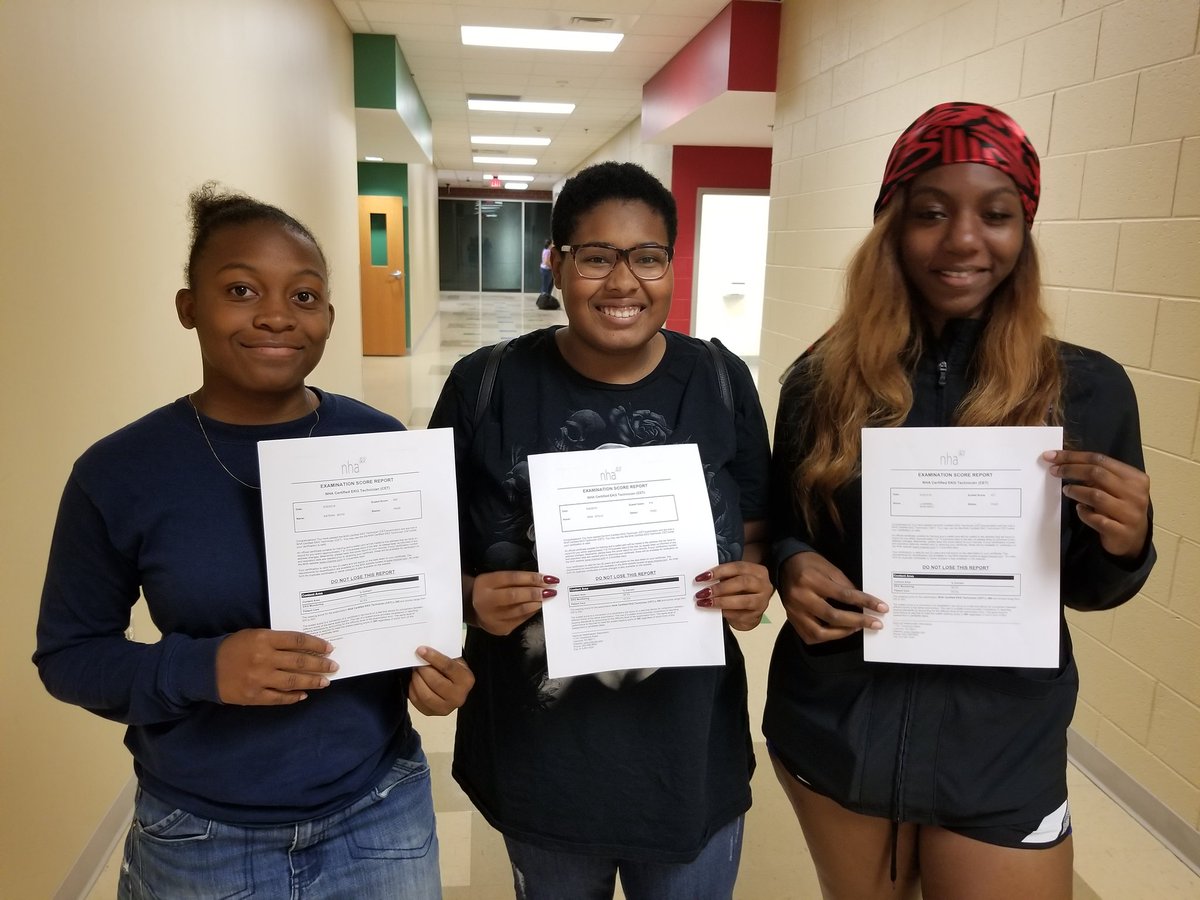 csdavis1970's tweet image. @RCA_Career  7 Recent RCA Healthcare Graduates passed their national EKG certification today. Making them industry ready.Great Job!