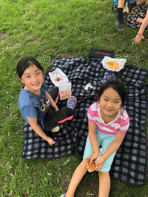 Ms. Grosshuesch tweet media