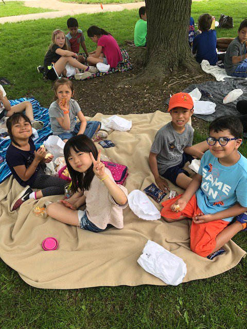 Ms. Grosshuesch tweet media