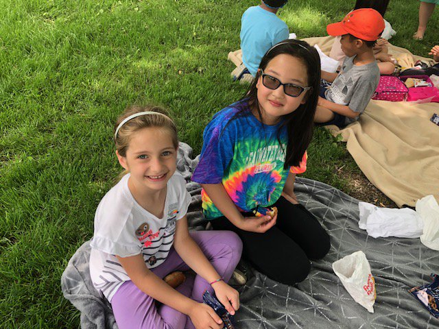 Ms. Grosshuesch tweet media