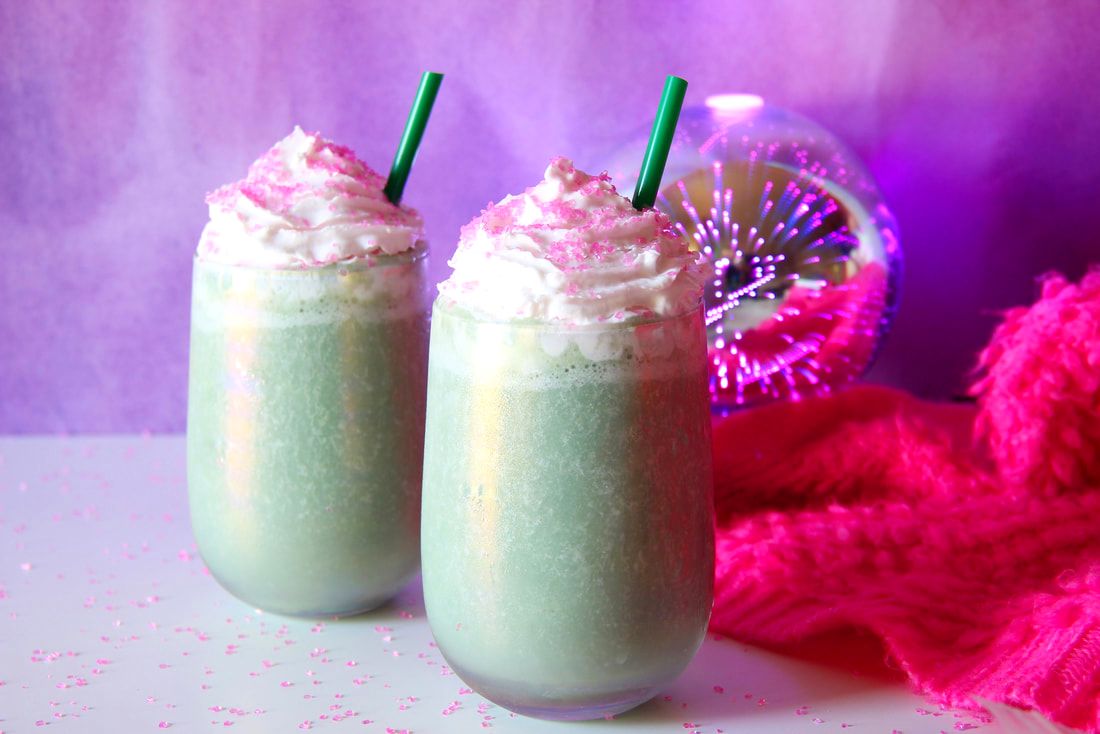 theveganspy's tweet image. Vegan Crystal Ball Frappuccino: bit.ly/vegancrystal 🔮🧙‍♂️✨