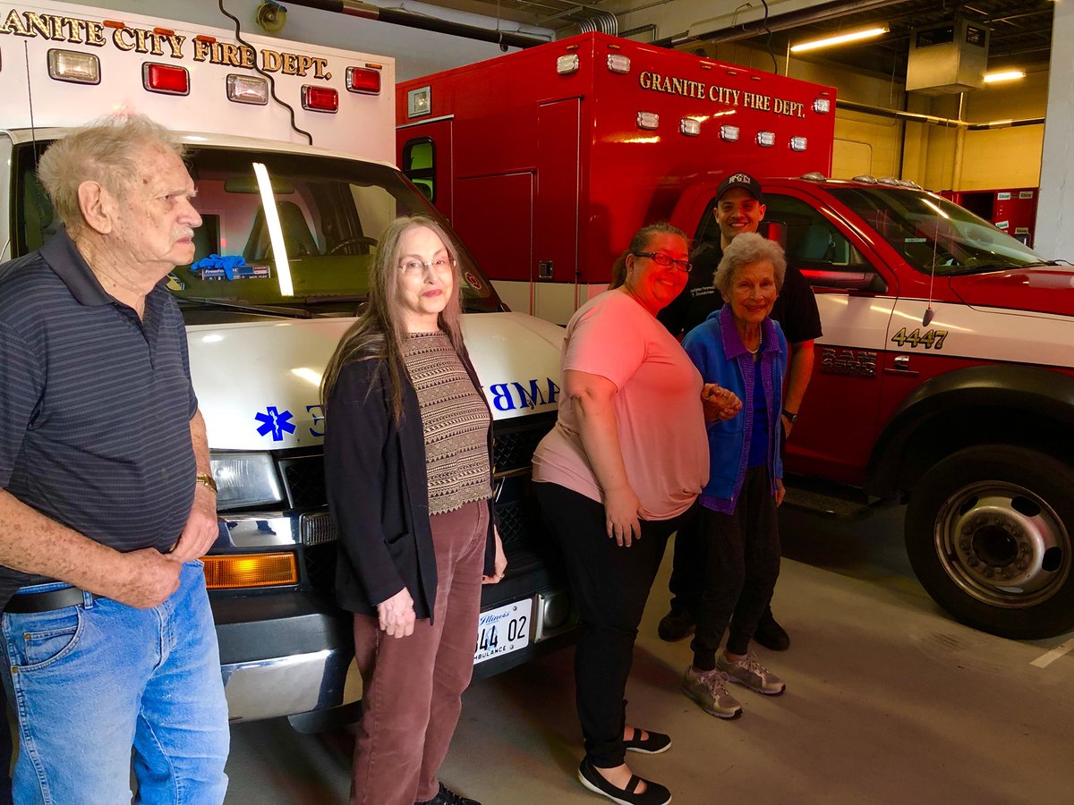 JimFountViewMD's tweet photo. @FountainViewMC  Today was an awesome day! Fountain View Manor Residents, Sharon, Jenny, and Herbert delivered homemade Lasagna and Bread Sticks to both Granite City Fire Stations and thanked them for their service.  #Frontierculture #Firemenareheros https://t.co/0DkATrylbJ