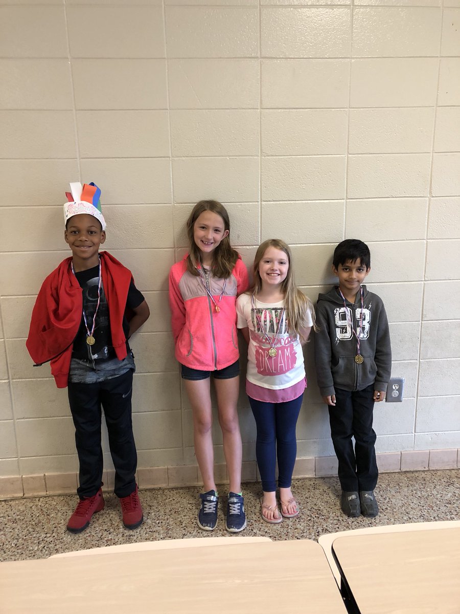 Angelarigsby's tweet photo. Congratulations to Braxton and all of our second grade spellers!! #WonderfulWednesday #spellingbee @A5WHES @ErinLandreth @MeganCortez11 @brittanybushee6 https://t.co/rjBOhwXI1R