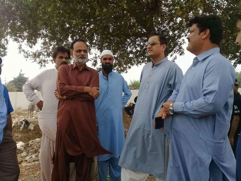 MalikArslan200's tweet photo. #Ex_Senator @murtazawahab1 First time Visited #PS111 #CBC_Ward3  Railway_Ground #Stadium Development Work 

@BBhuttoZardari @BakhtawarBZ @AseefaBZ @Sadiajavedppp https://t.co/JH95y4vO5L