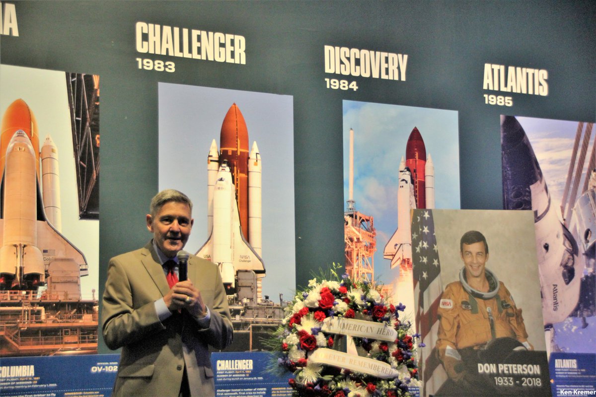 ken_kremer's tweet photo. In the 2nd of 2 ceremonies today @NASAKennedy Center Director and shuttle commander Bob Cabana remembers astronaut Don Peterson at @ExploreSpaceKSC - 1st astronaut to conduct a spacewalk from @NASA space shuttle Challenger in 1984 on #STS6 https://t.co/zrgl0xvtxV