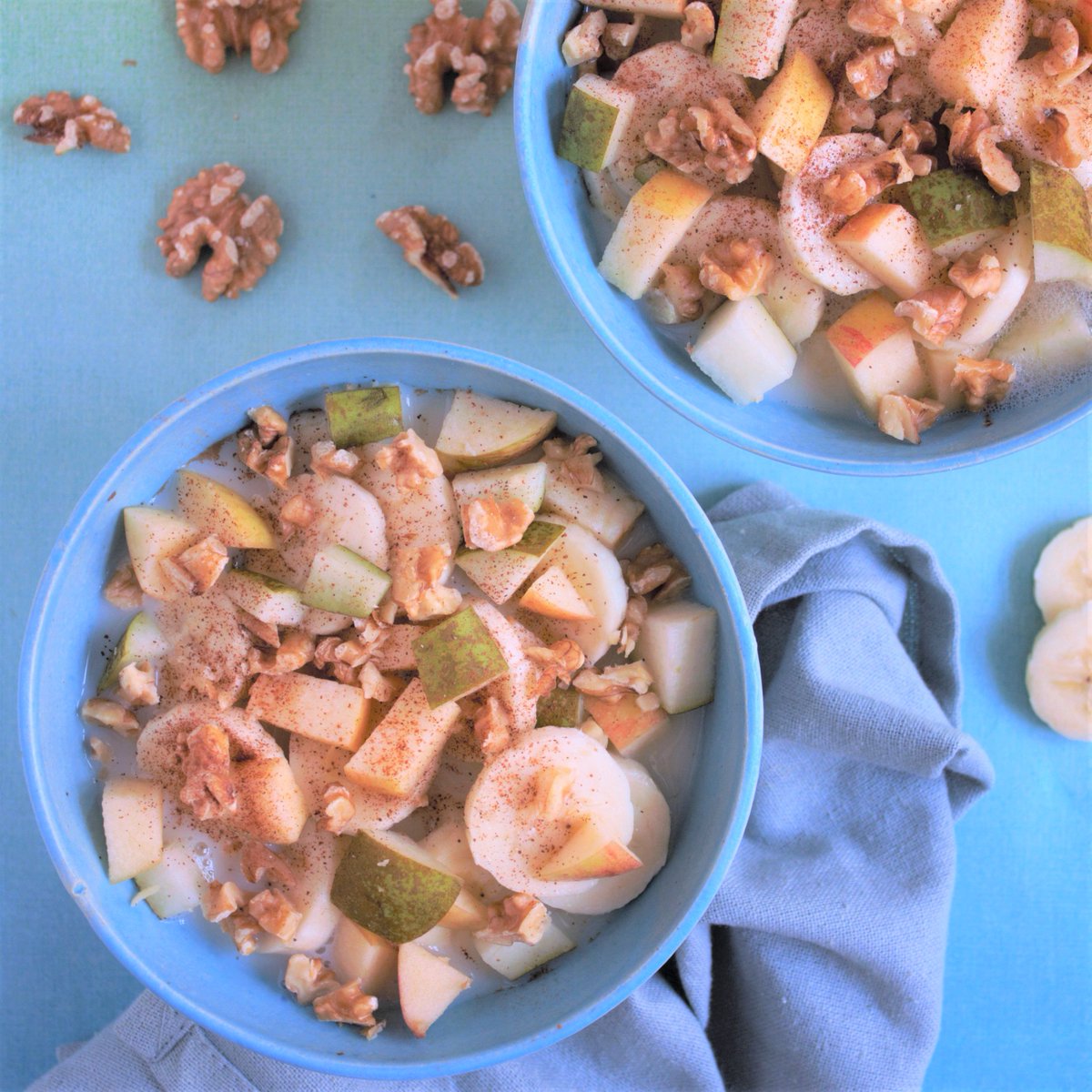 PieceOfPlants's tweet photo. FRESH &amp; FRUITY BREAKFAST #veganbreakfast #veganrecipes #rawfood #healthy
Breakfast can be both quick, easy, healthy and super delicious. Case in point 😉 This fresh and healthy breakfast bowl is the perfect morning meal 🍎🍐

RECIPE: https://t.co/sWX96j8KRA https://t.co/HVzjq1H5Ai