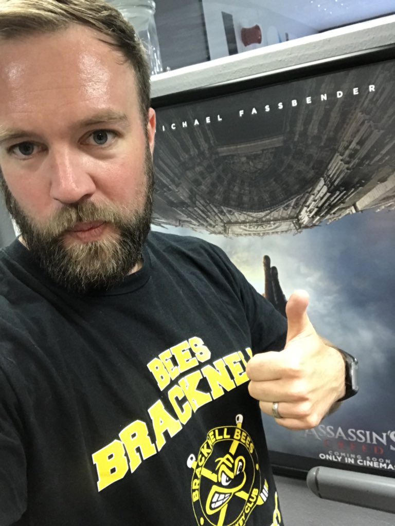 TaurusPT1's tweet photo. Oh hi @BeesIceHockey !! Great to be back for another year and what an exciting one its looking to be... see you all in September #beesfriends https://t.co/rvwQzIhe79