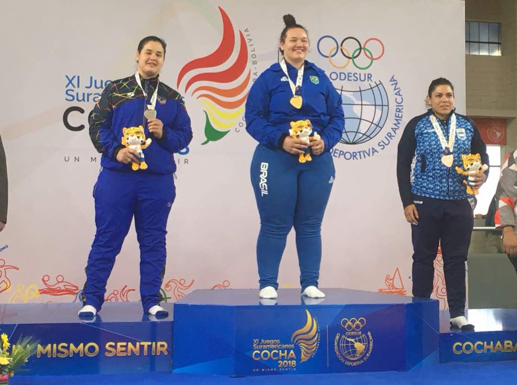 pinfantea's tweet photo. #VzlaEnCocha2018 || Nuestra  Mariannys Hernández Judo 🥋 (+78kg)  se cuelga la medalla de Plata 🥈 ¡Felicidades! #ArribaVenezuela @NicolasMaduro https://t.co/w7VD7RIVDV