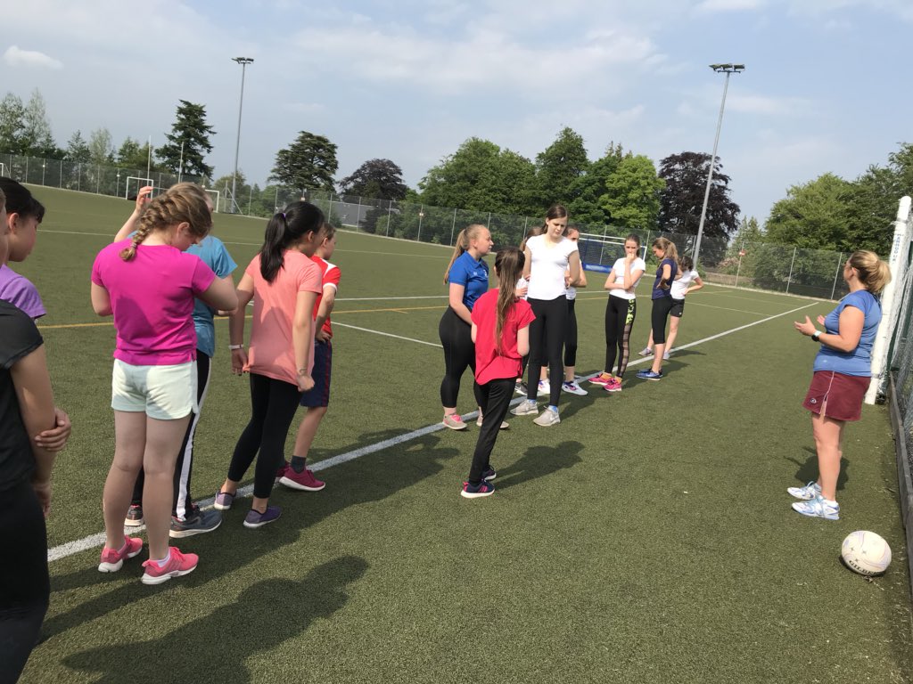 ASAuchterarder's tweet photo. The Primary Netball Club joined the Secondary Girls today as most of the Seniors were doing a Netball Umpire Course. Fab session in the sun followed by a great hour of games. Well done to all girls #sport4life @TCSOA_PE @TheCSoA https://t.co/Zc8q4ZKqlR