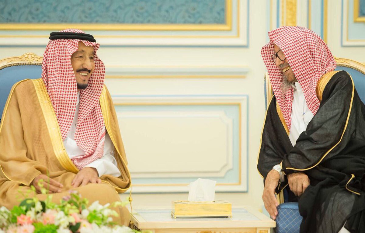 mola_83's tweet photo. اللهم وفق وسدد خطى أمامنا و ملكنا سلمان لما تحب و ترضى واجعله مفتاح للخير مغلاق للشر 
 آمر بالمعروف ناهي عن المنكر
اللهم و اصلح بطانته وخذ بيده واعنه على عمل الخيرات
اللهم أطل في عمره على طاعتك واجزاه عنا وعن المسلمين خير الجزاء

 #دعوه_خير_للملك_سلمان https://t.co/HsLRxSDu5R