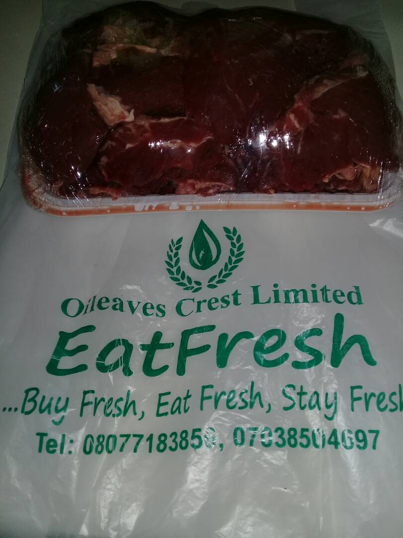 oileavescrest's tweet photo. @oileavescrest 
Our product

Fresh *Beef* : _*N1500* per *portion*_
 
 Place your orders from *Sunday to Wednesday* weekly 📝📝

 Delivery days are *Thursday, Friday and Saturday* 🚛

 Fresh,affordable, hygienic, halal certified

 _Delivery charges apply_  ( *Within Lagos only https://t.co/KZo1qqFvT8