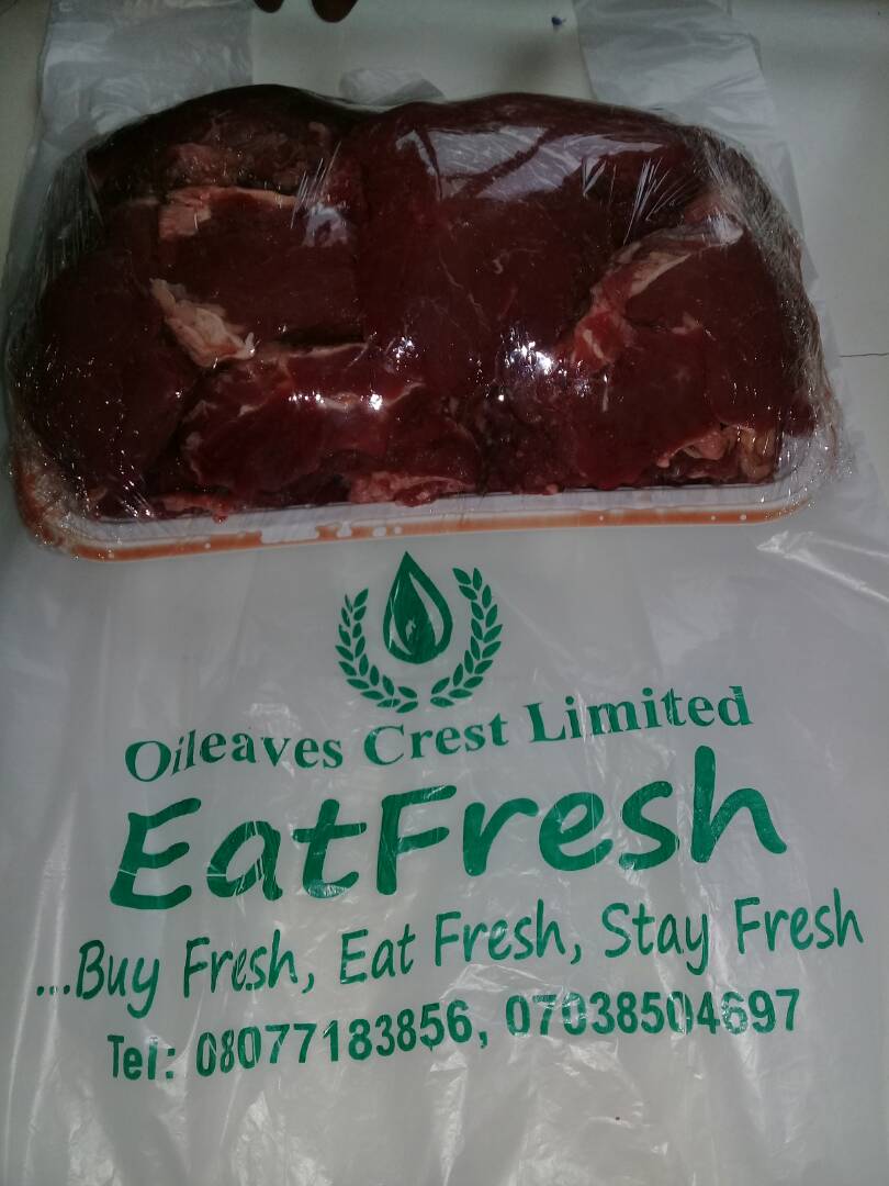 oileavescrest's tweet photo. @oileavescrest 
Our product

Fresh *Beef* : _*N1500* per *portion*_
 
 Place your orders from *Sunday to Wednesday* weekly 📝📝

 Delivery days are *Thursday, Friday and Saturday* 🚛

 Fresh,affordable, hygienic, halal certified

 _Delivery charges apply_  ( *Within Lagos only https://t.co/KZo1qqFvT8