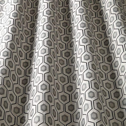 CrouchPatterns's tweet image. found this #hexagon #patterned #fabric from @ilivhome it is made up of 2 #geometric hexagon that have been woven together. also comes in a varierty of #colour #combinations from very #vivid to the more #netural