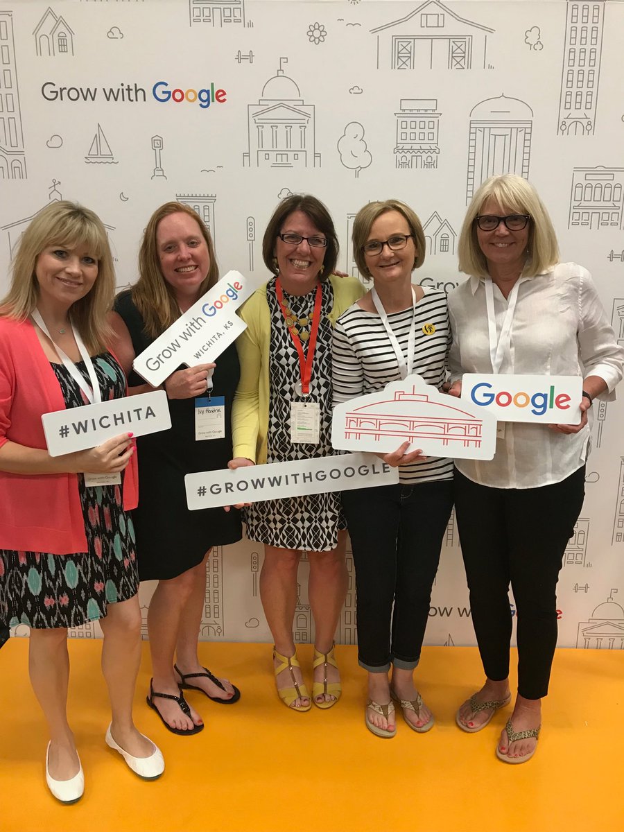 SALefever's tweet photo. WSU COEd TAP Success Coaches growing with Google #GrowWithGoogle https://t.co/05PSwDaqBe
