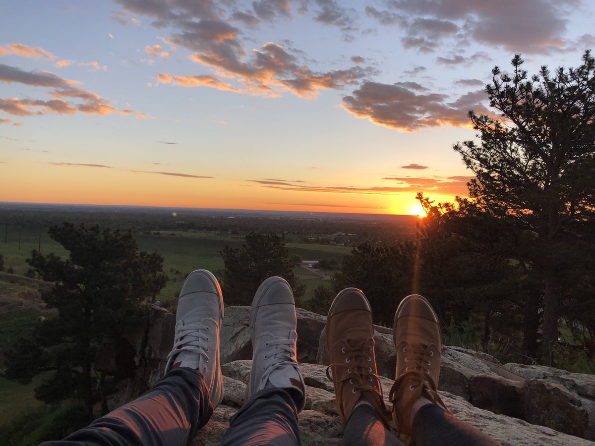 katiebonack's tweet photo. Can’t get over how beautiful the sunrise was this morning #BANGSsummersunclub https://t.co/uTHUsiMPHb