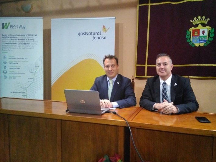 JavidePablo's tweet photo. Gas Natural Fenosa con el proyecto @Bestwaylng completa el 70% del corredor carga #GNL #GNC París-Algeciras con la estació  de Guarromán ( Jaen ) https://t.co/2aIPPjoXdX