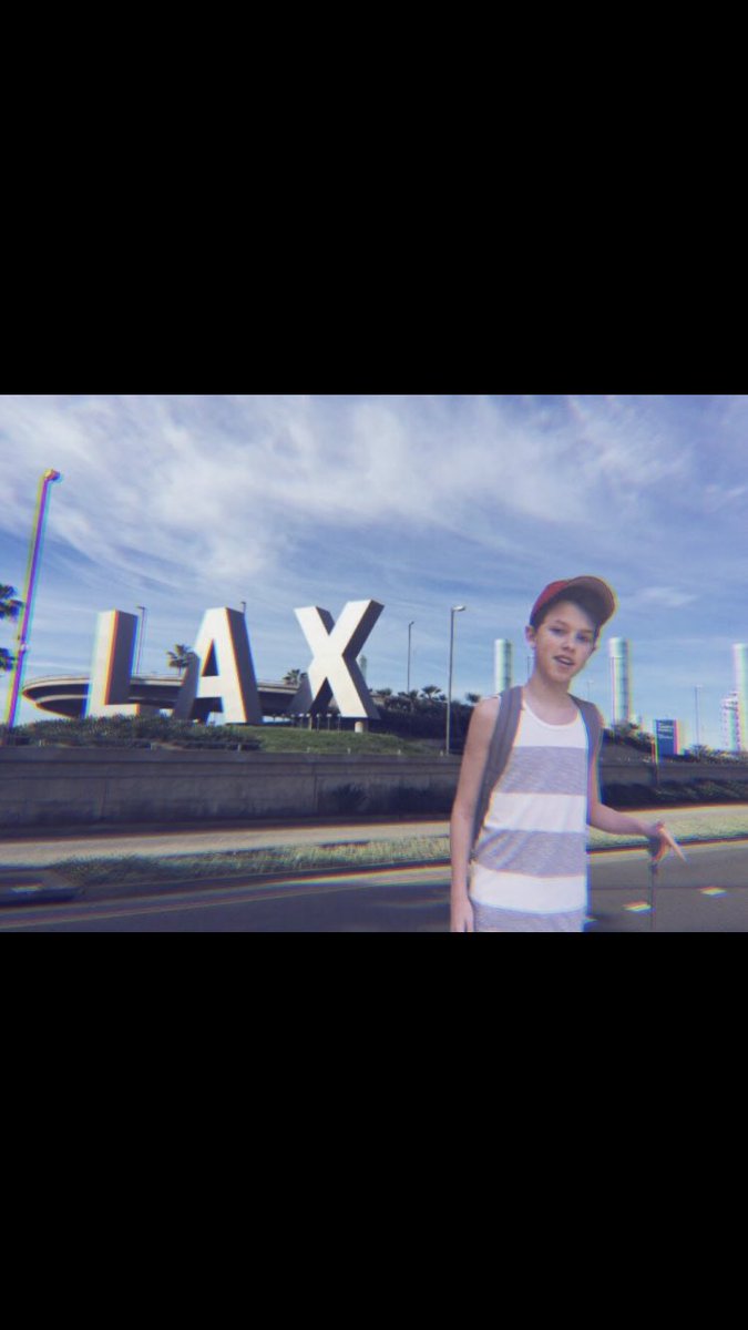 saucysxrtorius's tweet photo. if you see this follow @saucysxrtorius on instagram!! 💕 #sartorians  #jacobsartorius #omgpage #upwithit @jacobsartorius @jacobsartourius WE LOVE YOU JACOB 💘💖💞💕💗💓💝 https://t.co/Y0jdDN3313
