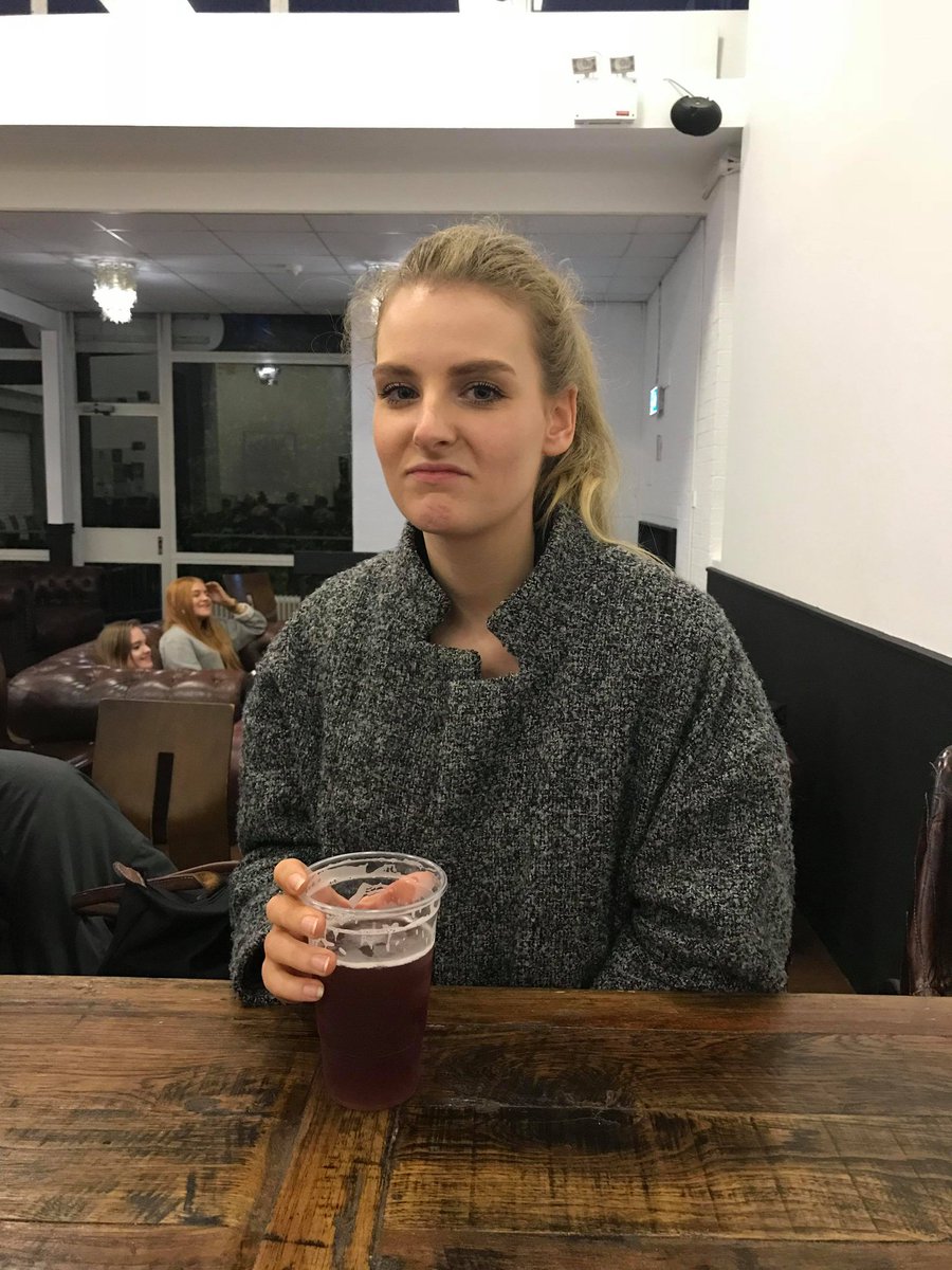 simenpe's tweet photo. #bringbacktheoldsnakebite #rsu #roehampton @RoehamptonSU https://t.co/cuTKBACSbX