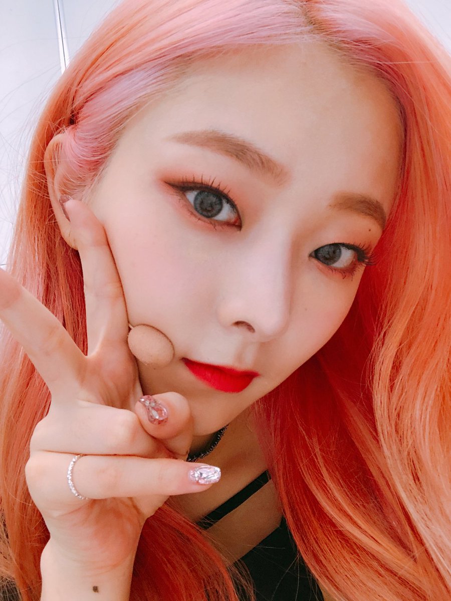 10_PRISTEN's tweet photo. [#은우] 오늘 응원해주신 하이들 넘넘 고맙습니다! 늘 사랑해요 낼 봐요!! https://t.co/KLsnAbiMc6