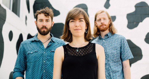 DO IT! Join @TheStrayBirds mailing list and get news + updates first!! >> eepurl.com/dl8LKn