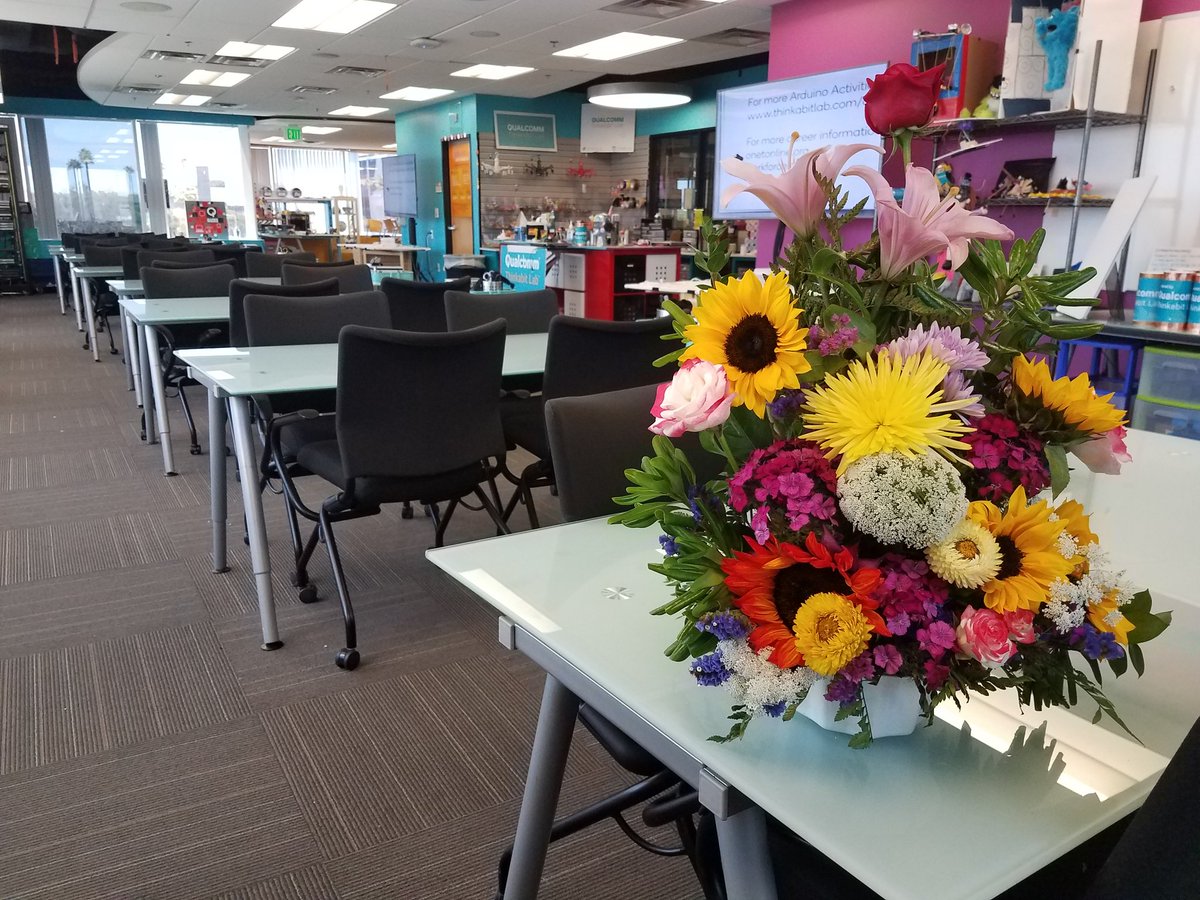 Vanessa Myers (@vanessamyers87) on Twitter photo And that's a wrap! Today I hosted our last class for a 1-day experience in the <a href="/Thinkabit_Lab/">Thinkabit Lab</a> in San Diego. Thanks <a href="/GloriaRBanuelos/">Dr. Gloria R. Bañuelos</a> for the beautiful flowers and to all our San Diego area schools for your ❤ and visits over the years. And that's a wrap! Today I hosted our last class for a 1-day experience in the <a href="/Thinkabit_Lab/">Thinkabit Lab</a> in San Diego. Thanks <a href="/GloriaRBanuelos/">Dr. Gloria R. Bañuelos</a> for the beautiful flowers and to all our San Diego area schools for your ❤ and visits over the years.