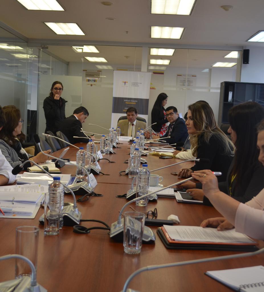 DerechoSaludAN's tweet photo. En Comisión General recibimos a la Doctora #SoniaDíaz Subsecretario de Gobernanza de la @Salud_Ec
quien hace sus aportaciones al #CódigoDeSalud del #LibroI - #SistemaNacionalDeSalud - #Rectoría
@AsambleaEcuador @elizcabezas @Lenin @Presidencia_Ec @marialevicuna https://t.co/HfZs79cj50