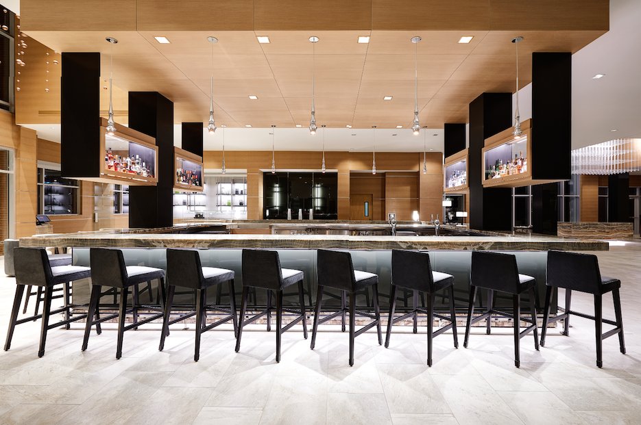 At the AC #lounge, our bartenders serve up expert local knowledge along with craft beer, wines, hand-crafted cocktails, and a wide selection of tapas-style small plates.