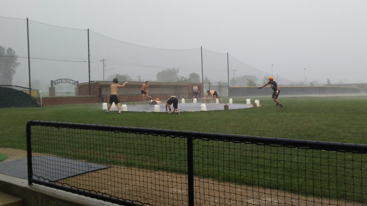 STARFIRES tweet media