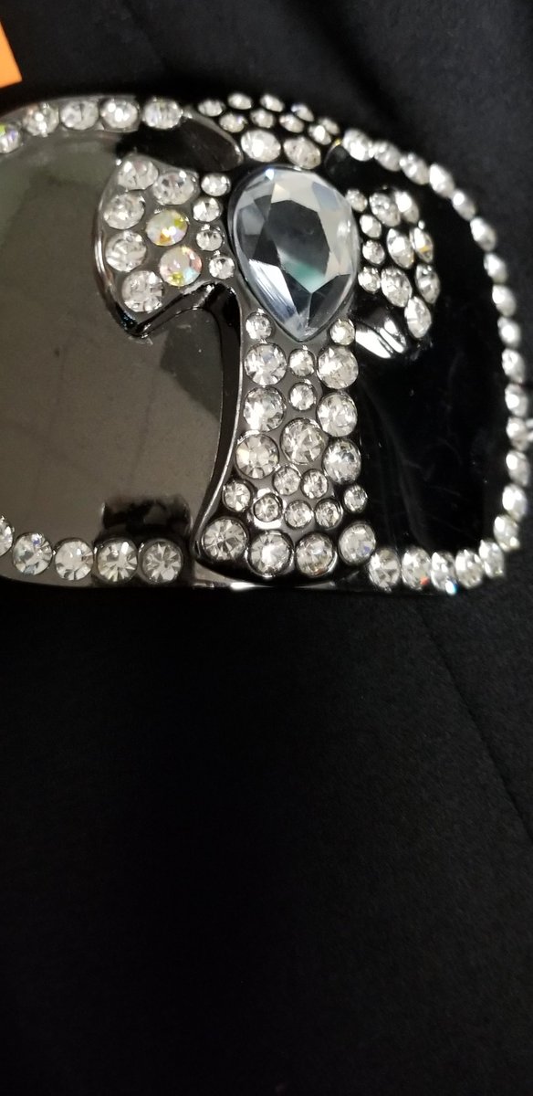 ebsworthmomo's tweet image. Definitely found a 'bucklethatblings' @thetexastenors #Bootdaddy @YouTube @Vevo #dancin'ontheceilin' #vintageshopping #rocks #bargain $4 Whoa!  #TTTonTour