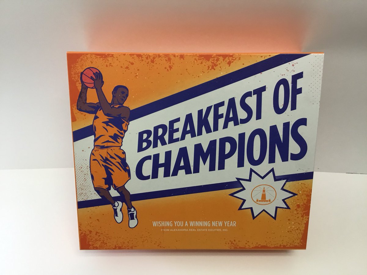 G_R_Packaging's tweet photo. VIP Kits are a great way to show appreciation to those VIP customers.   End of year will be upon us before you know it.  Don’t wait till the last minute.  #VIPKITS #customboxes  #boxes #packaging https://t.co/papfbYj2dD