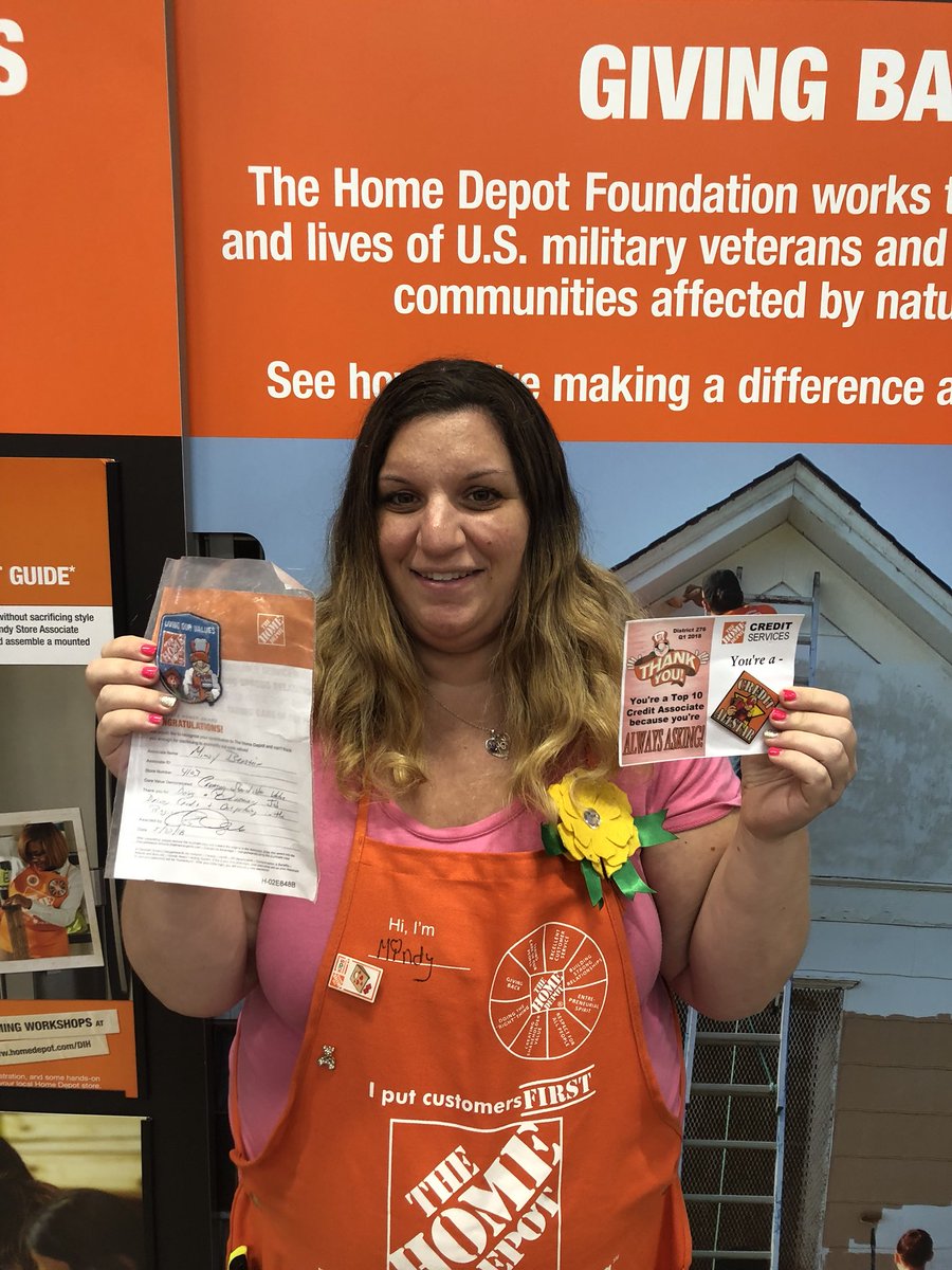 Carlos_MET4114's tweet photo. Recognizing Mindy for her Outstanding Performance driving credit!! #5 in D276 Top 10 in #NJM Great Job!! #ALWAYSASKING #CREDITALLSTAR @Schnorrbusch920 @StanleyLabady @margaretmmurph1 @nyyroro @RayurchTHDCred https://t.co/rGPEHkuIge