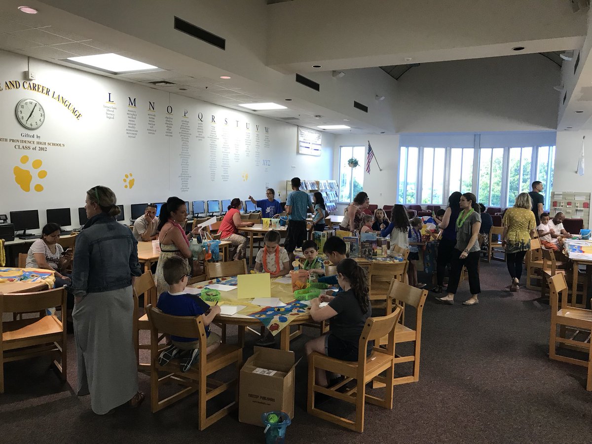 steph_ganim's tweet photo. NP Title I Reading T’s throw a summer reading party with make &amp; take summer reading resources!  Fun time had by all!  @NPAsstSupt @NProvSupt @CentredaleScho1 @MarievilleES @SOSNORTHPROV @Whelan_ES @greystone_np @McGuireElem https://t.co/54d1HDqCGm