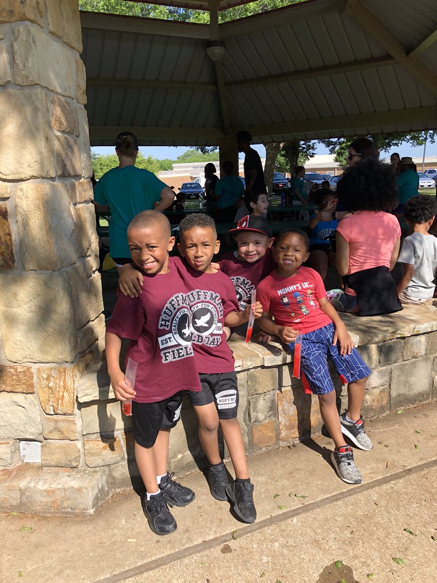 MrsMoman's tweet image. #HuffmanPYP field day was a success!