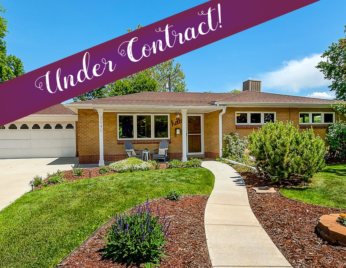 GuidaHomes's tweet photo. Guida Homes #ProjectVanceStreet is #UnderConract! 5 days on market, 3 offers all over asking price!! When who you hire matters! #ValuableRemodelinsight #CurbAppeal #InvestmentOpportunities Trusted Vendors: #Contractors, #Handymen, & #Landscapers https://t.co/QBwxDILxmc