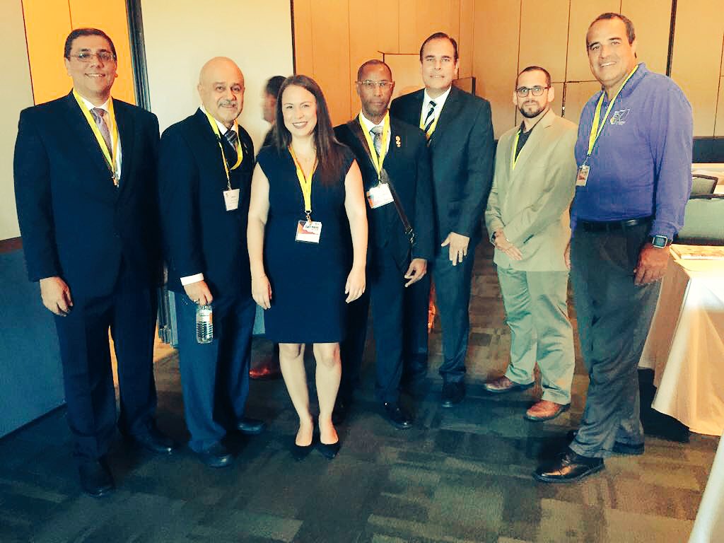 iaapraaipr's tweet photo. El profesor Wilmer Arroyo, Director Ejecutivo del @IAAPR/AAIPR comparte con los miembros del panel: El apoyo de la Academia a la industria Aeroespacial | Agradecemos a la Asociación de Industriales por la invitación @profwarroyo @DDECPR https://t.co/CcEw6mcmfL