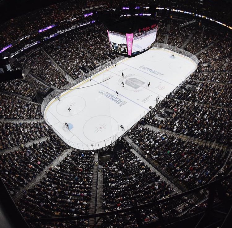 PBVegas's tweet photo. It's game day!! #gkg #vegasborn #vegasstrong #goldenknights https://t.co/9kLz3LerLv