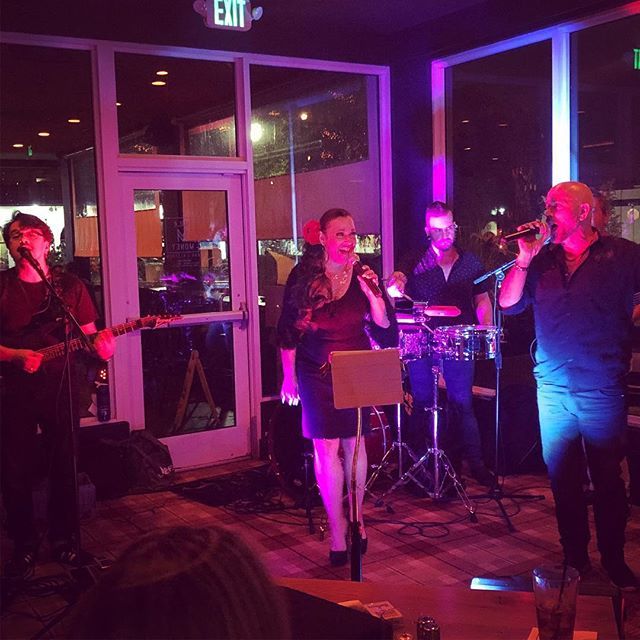 Warsaw Coffee Co. tweet media