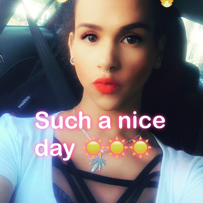 #BeautifulWomen #makeupdone #sunnydays #ILoveYouHaters #kisses https://t.co/0DqLaWRYba<a href="/tag/beautifulwomen"class="tags">#BeautifulWomen</a><a href="/tag/makeupdone"class="tags">#makeupdone</a><a href="/tag/sunnydays"class="tags">#sunnydays</a><a href="/tag/iloveyouhaters"class="tags">#ILoveYouHaters</a><a href="/tag/kisses"class="tags"><span>#kisses</span></a>