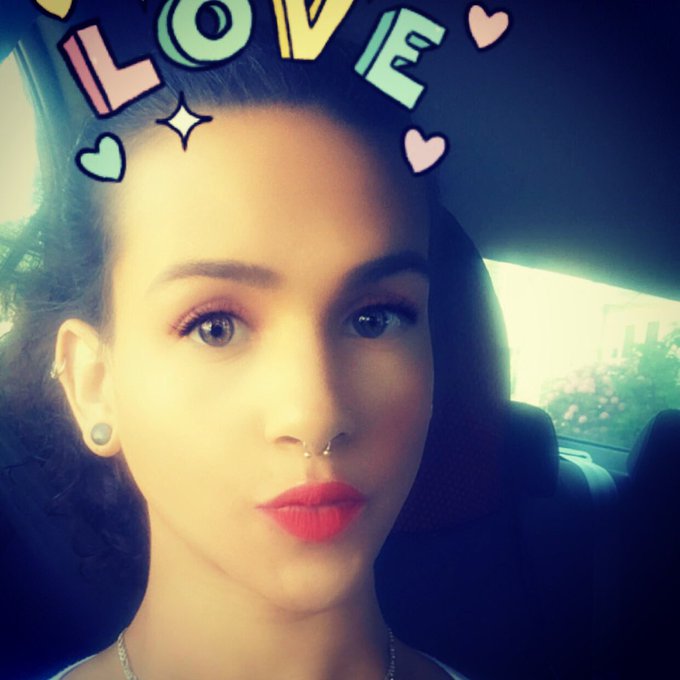 https://t.co/6tMY3Exxyr<a href="/tag/snapchat"class="tags"><span>#snapchat</span></a><a href="/tag/lovinglife"class="tags"><span>#lovinglife</span></a><a href="/tag/feelingmyself"class="tags"><span>#feelingmyself</span></a><a href="/tag/makeuponpoint"class="tags"><span>#makeuponpoint</span></a>