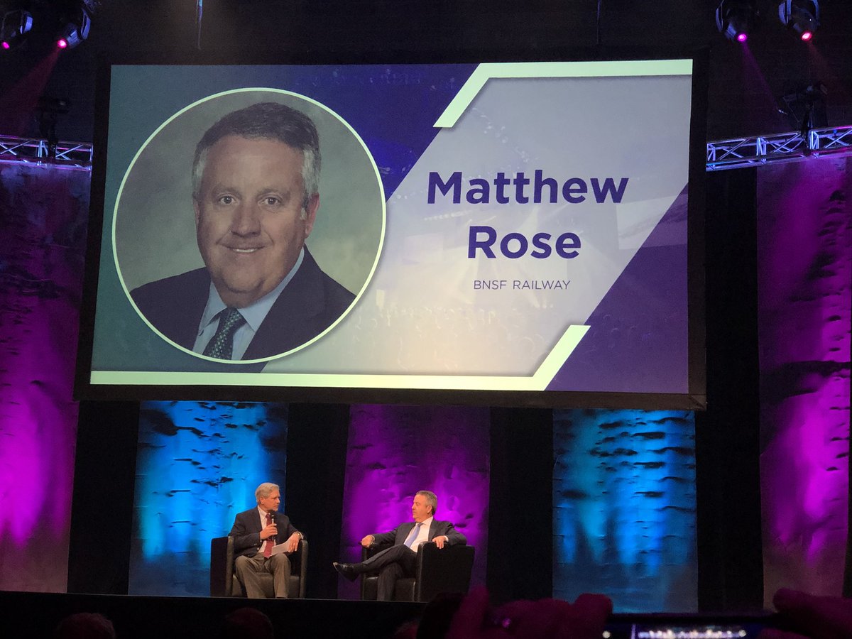 KevinKissi's tweet photo. Matthew Rose of BNSF Railway and Senator @SenJohnHoeven discussing what can be done to make North Dakota the best state for innovation and businesses #DroneFocus #DroneFocusCon18 https://t.co/BKKsj1JmEh