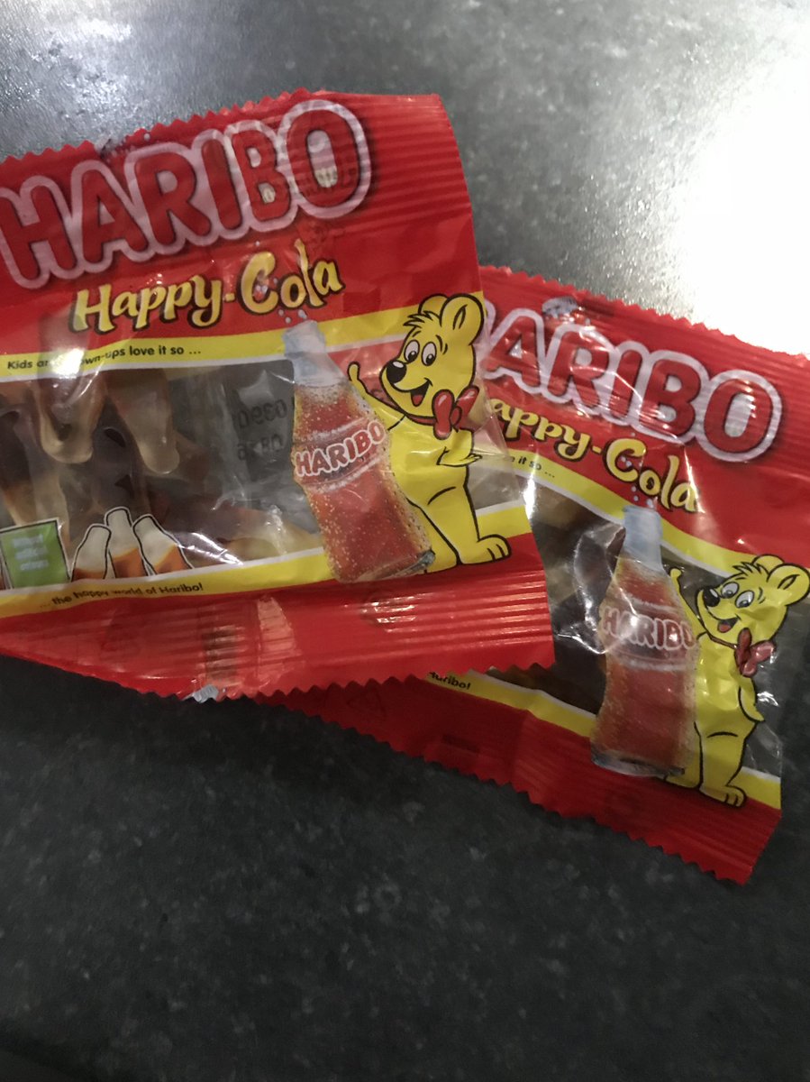 08Westlake's tweet photo. @rojasrunning Always nice when you receive a couple packs of Haribo Cola Bottles from the legend that is @rojasrunning secret formula!! #Haribo #Sweets #PerfectFuel #ColaBottles @ABTrainingGroup https://t.co/8EyGAc7Qlt
