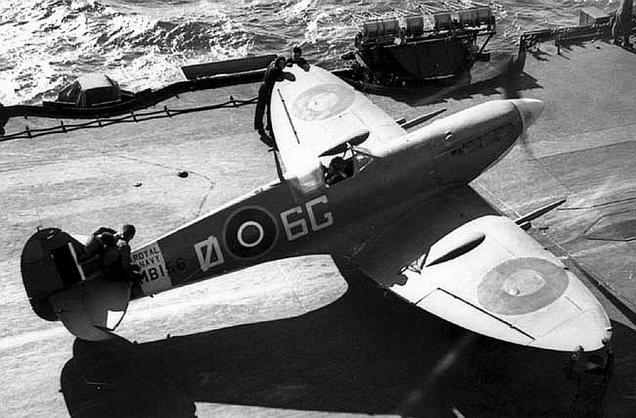 OldFart0762's tweet photo. @Outlaw__Mike @ron_eisele I just saw this, it is a Seafire, the same planeas in your image and on the white band at the rear of the fuselage is Royal Navy. https://t.co/0JpH2r6Ao9